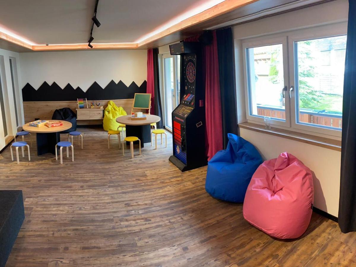 First Mountain Hotel Oetztal แลงเงนเฟลด์ ภายนอก รูปภาพ